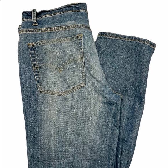 Slim Levi’s Jeans- Boys 18 - Picture 5 of 6